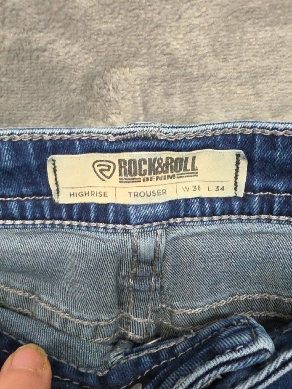 High-Rise Flare Jeans in Dark Blue - Women's Button-Fly Sz 36 - Picture 2 of 10